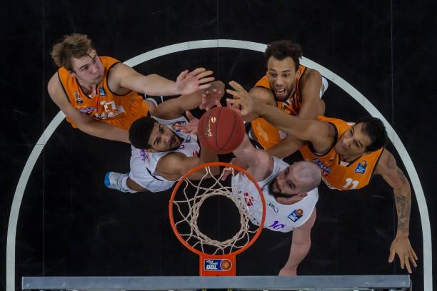 场体育赛事 场体育赛事