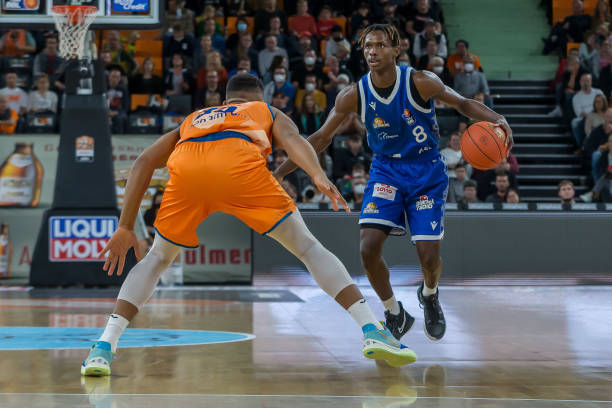 育分析机构 育分析机构